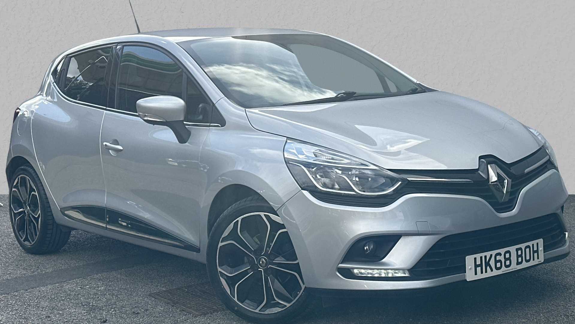 Main listing image - Renault Clio