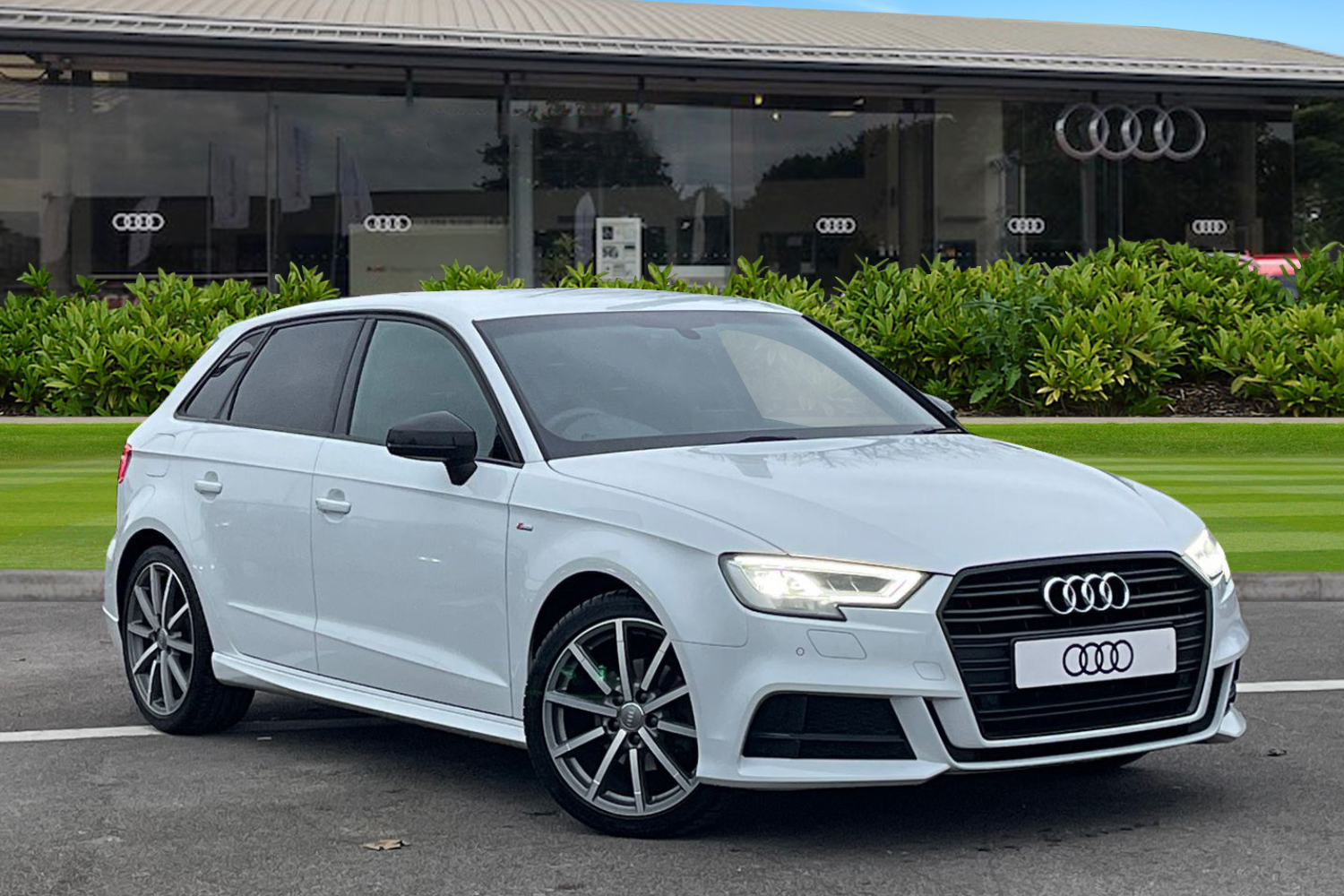 Main listing image - Audi A3