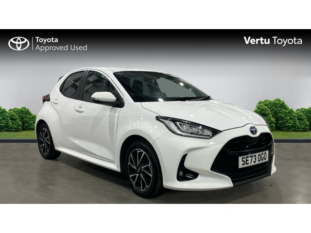 Main listing image - Toyota Yaris