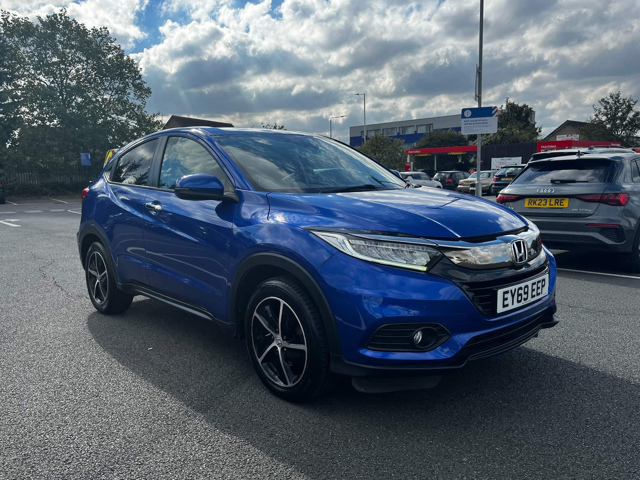 Main listing image - Honda HR-V