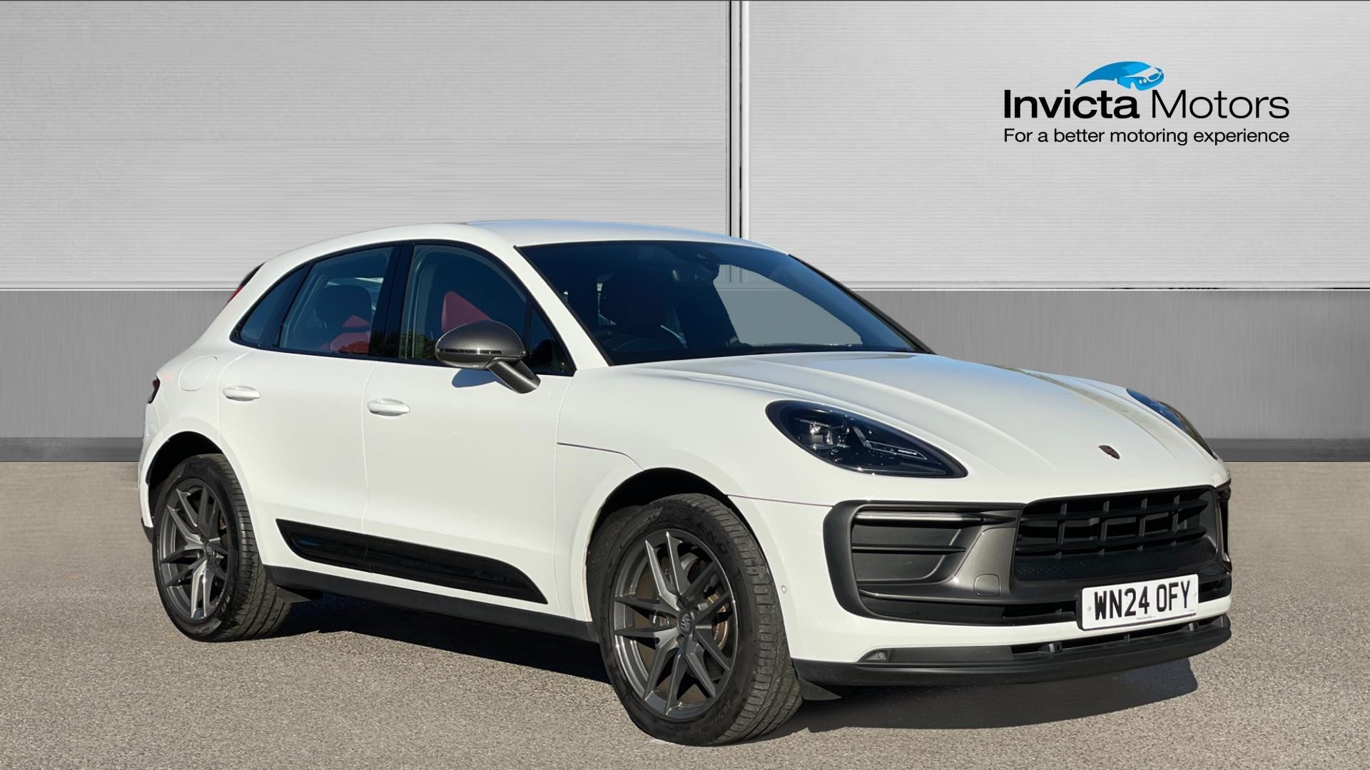 Main listing image - Porsche Macan