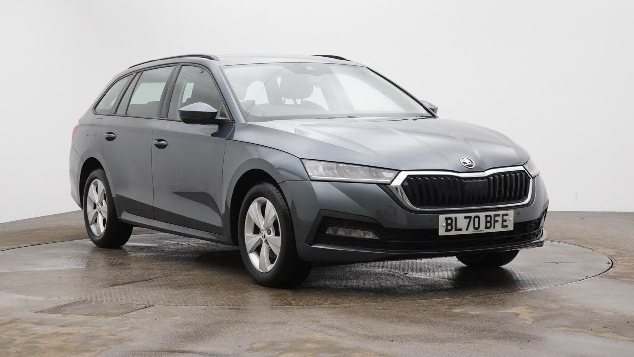 Main listing image - Skoda Octavia Estate