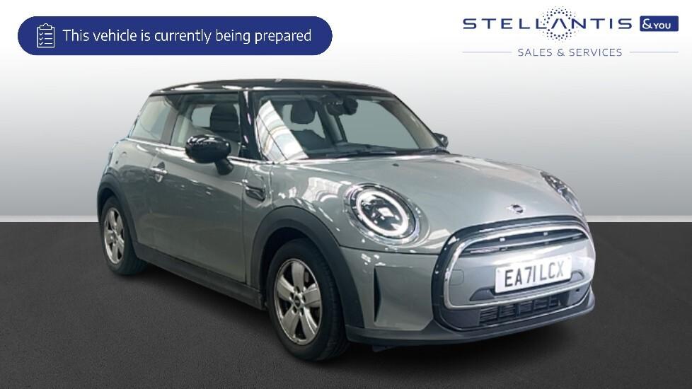 Main listing image - MINI Hatchback