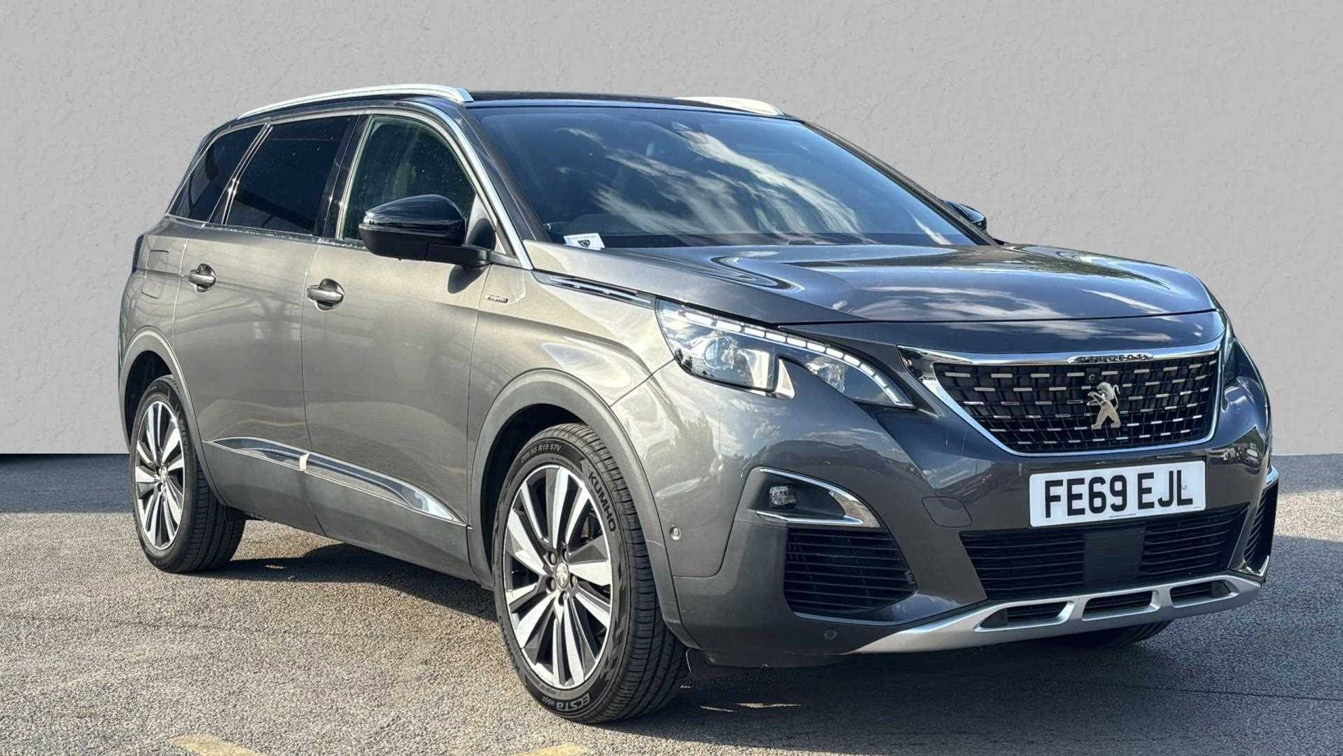 Main listing image - Peugeot 5008