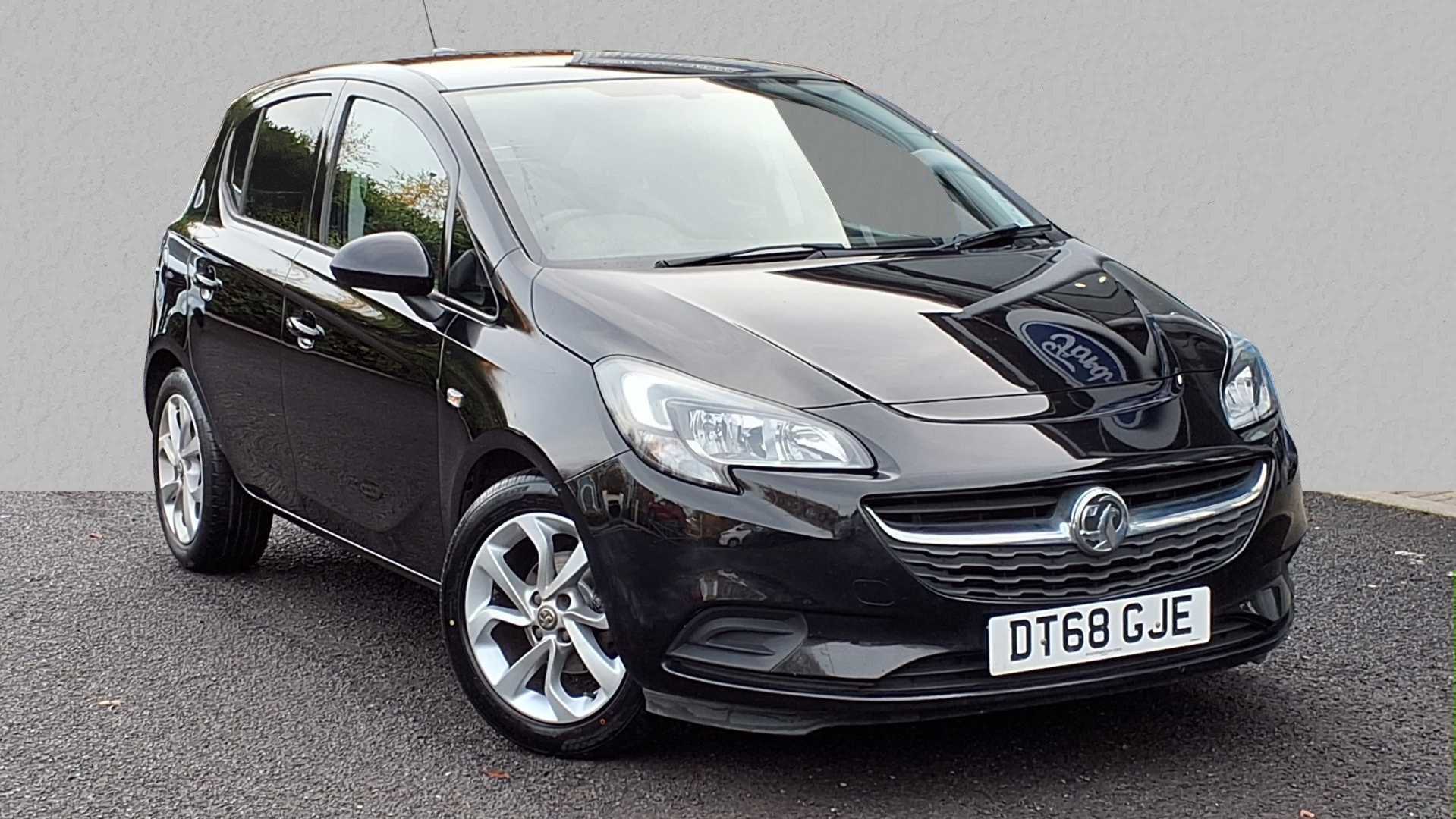 Main listing image - Vauxhall Corsa