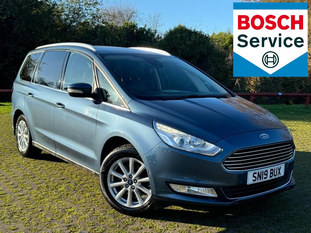 Main listing image - Ford Galaxy