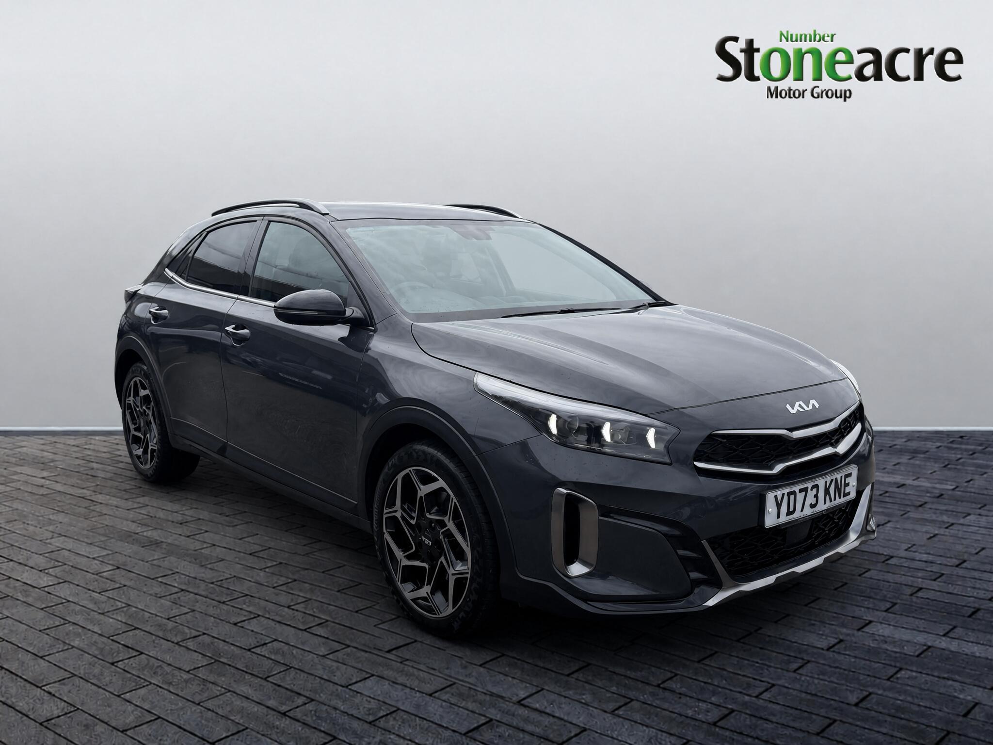 Main listing image - Kia XCeed