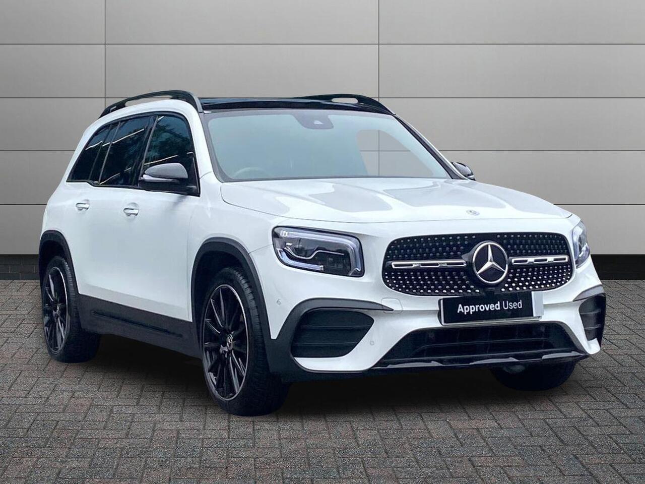 Main listing image - Mercedes-Benz GLB