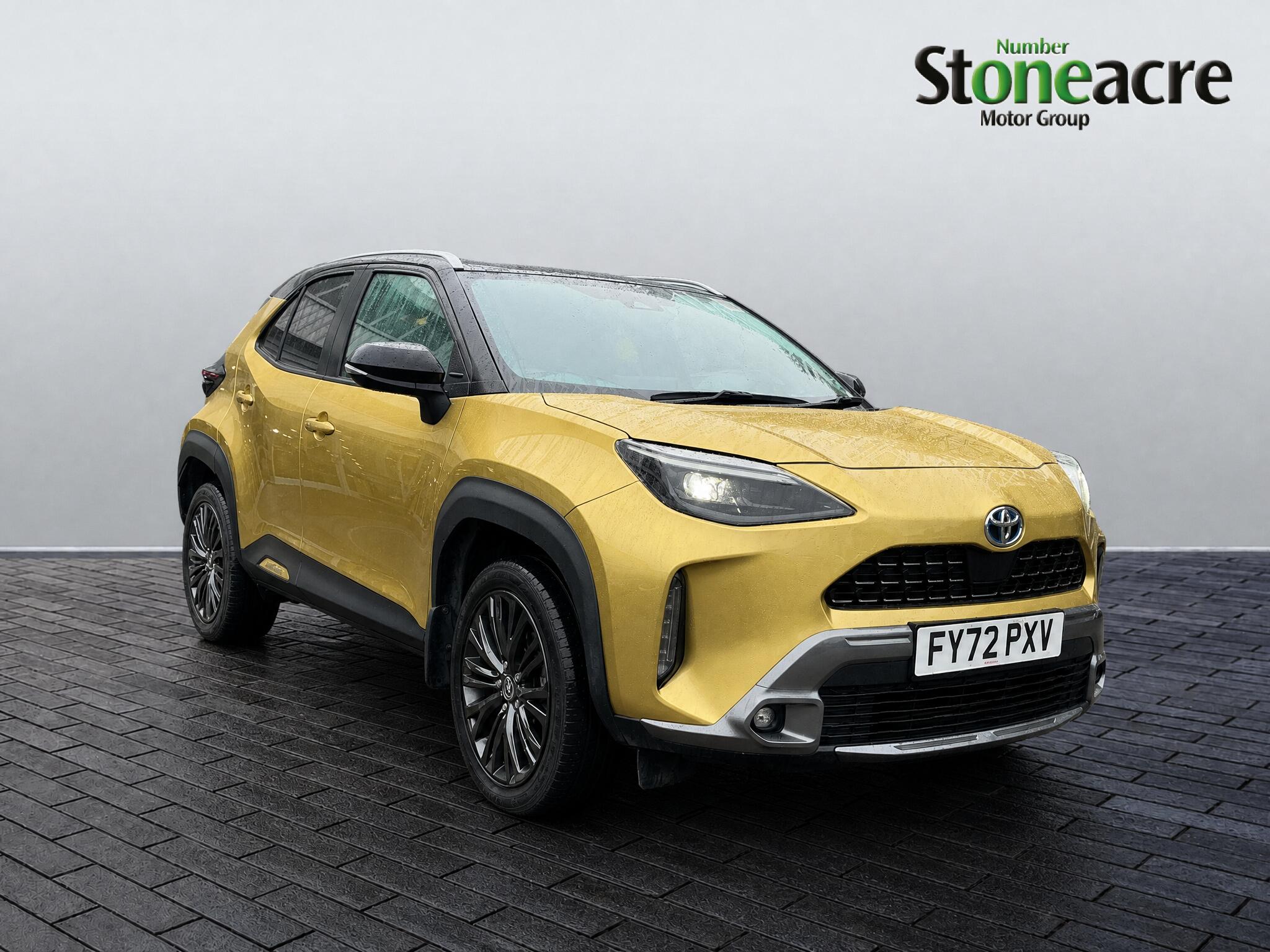 Main listing image - Toyota Yaris Cross