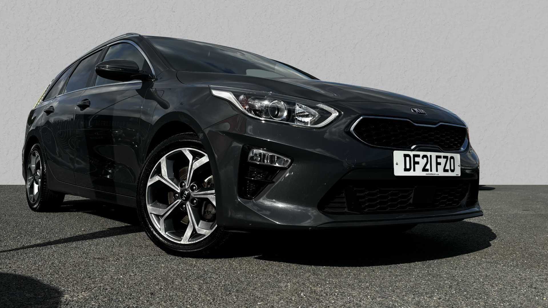 Main listing image - Kia Ceed SW