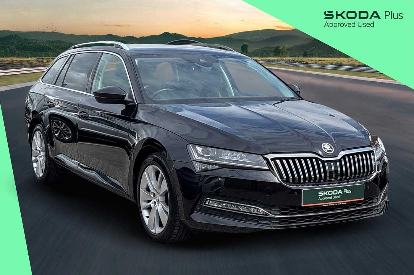 Main listing image - Skoda Superb Estate