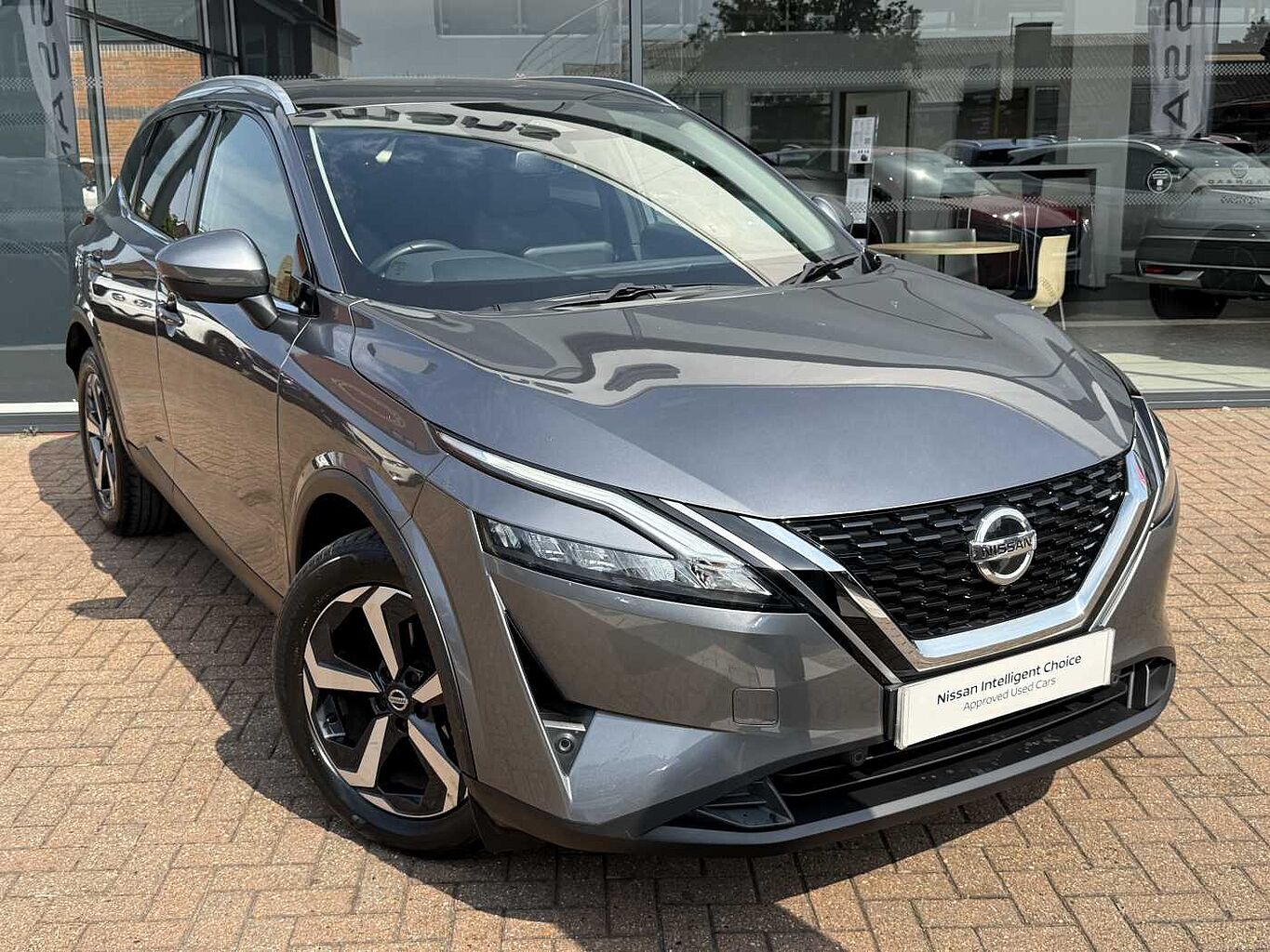 Main listing image - Nissan Qashqai