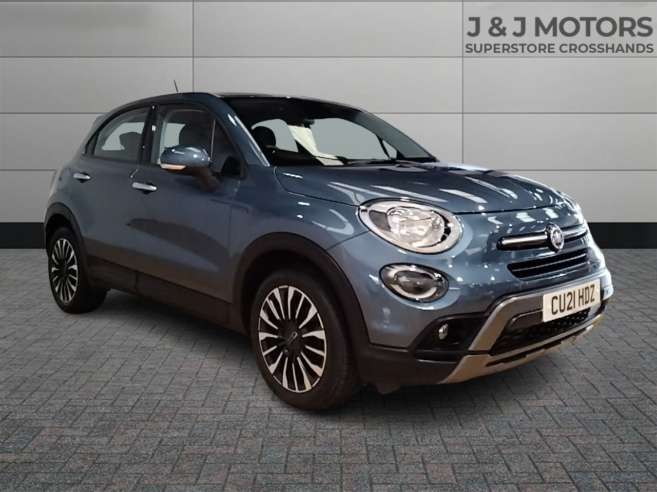 Main listing image - Fiat 500X