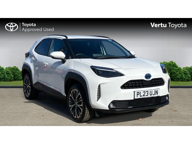 Main listing image - Toyota Yaris Cross