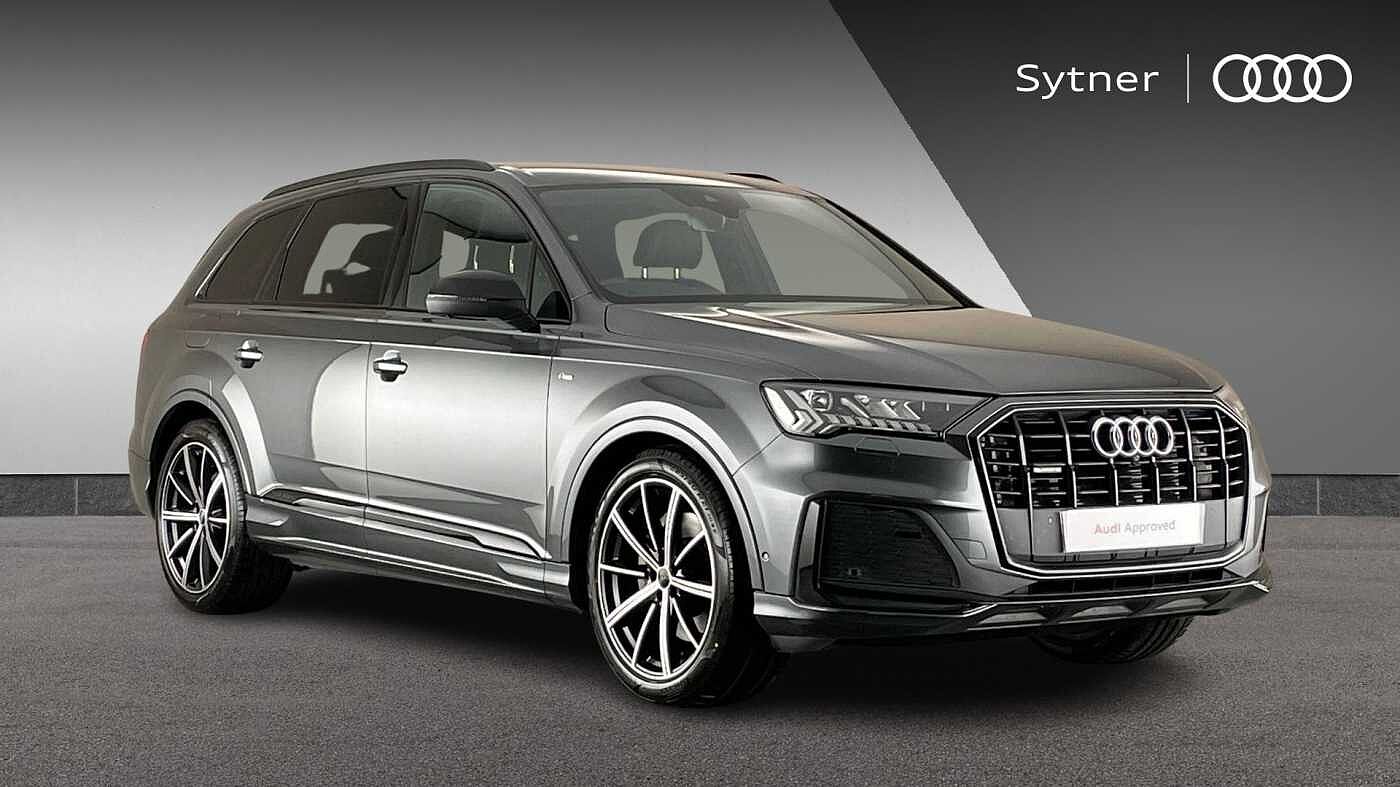 Main listing image - Audi Q7