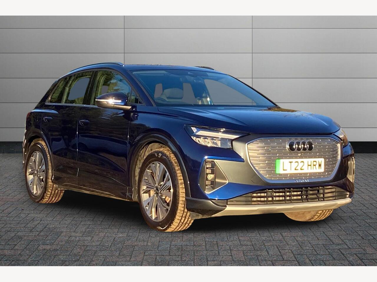 Main listing image - Audi Q4