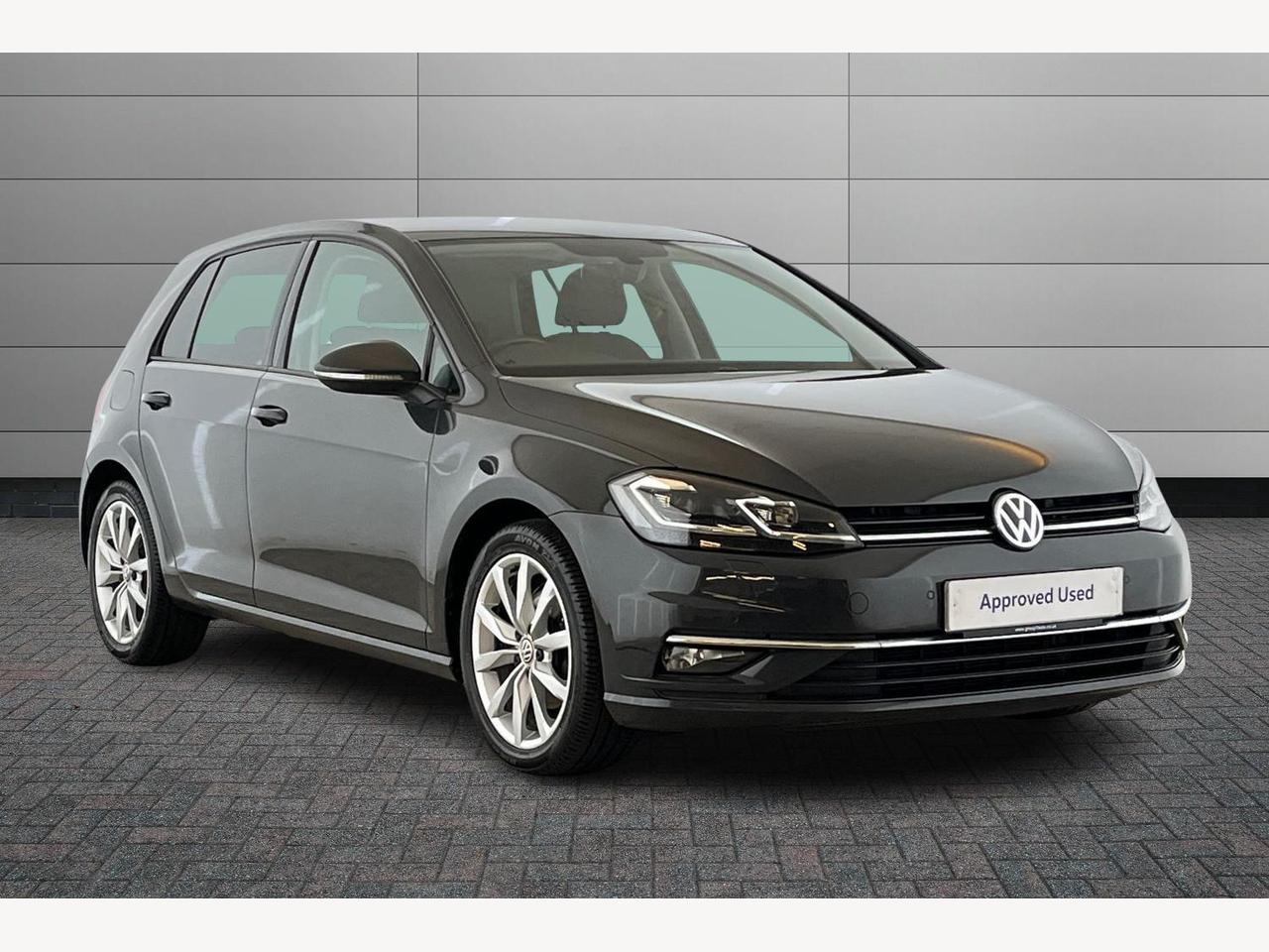 Main listing image - Volkswagen Golf