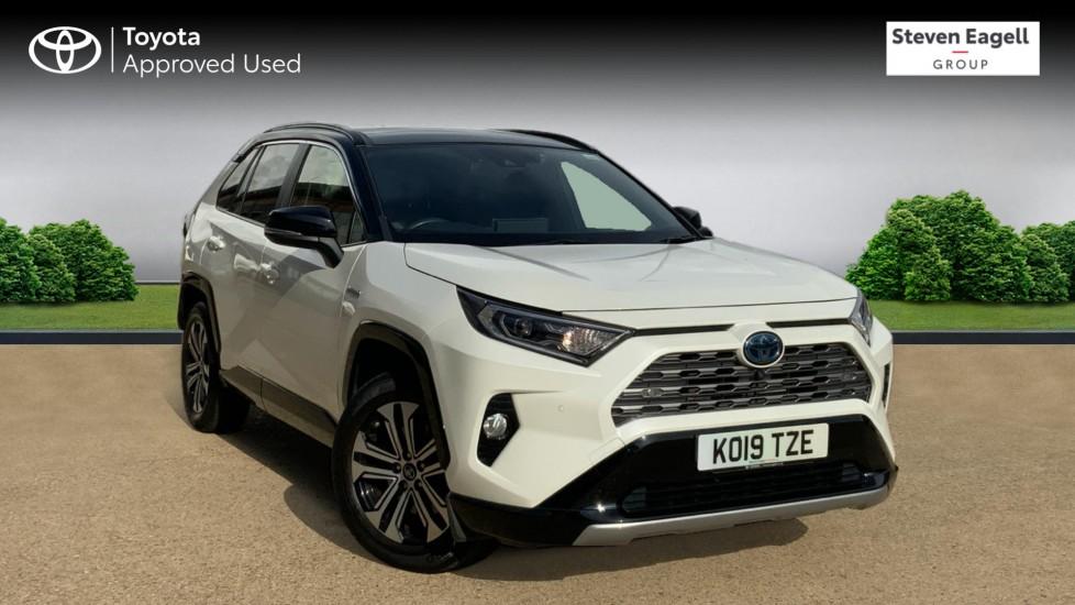 Main listing image - Toyota RAV4