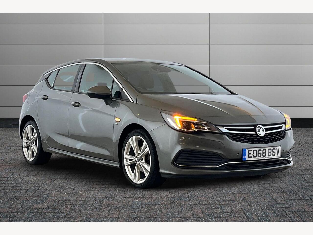 Main listing image - Vauxhall Astra