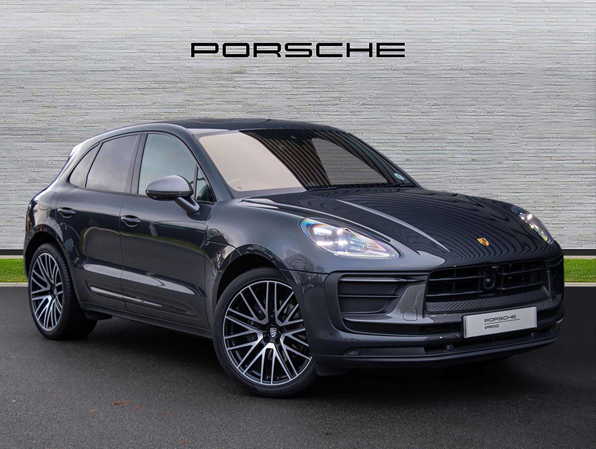 Main listing image - Porsche Macan