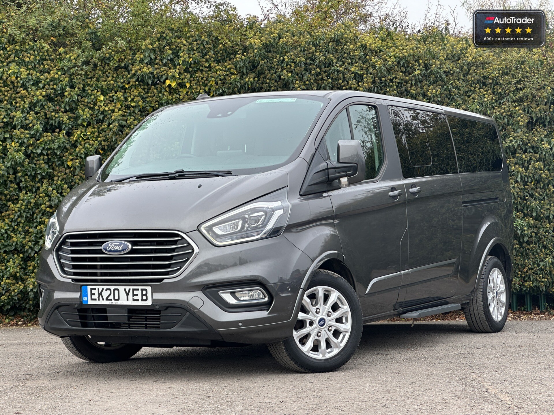 Main listing image - Ford Tourneo Custom