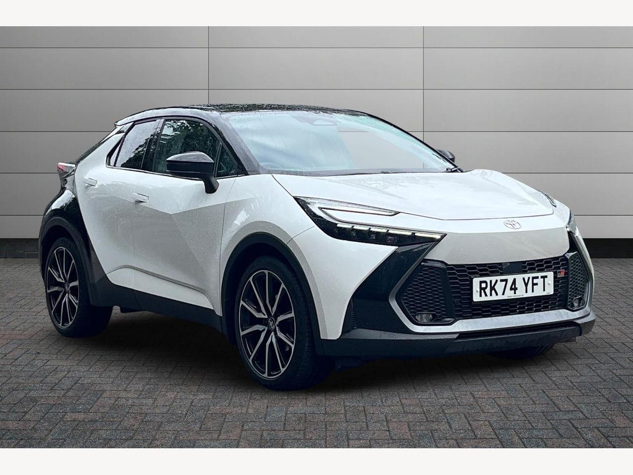 Main listing image - Toyota C-HR