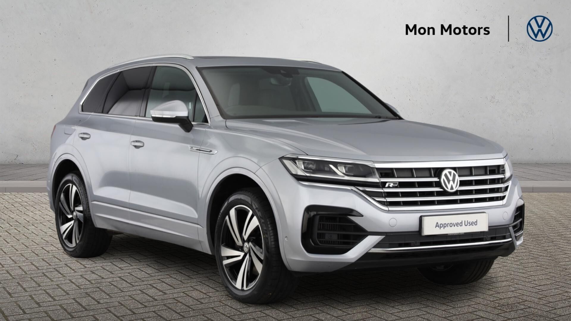 Main listing image - Volkswagen Touareg