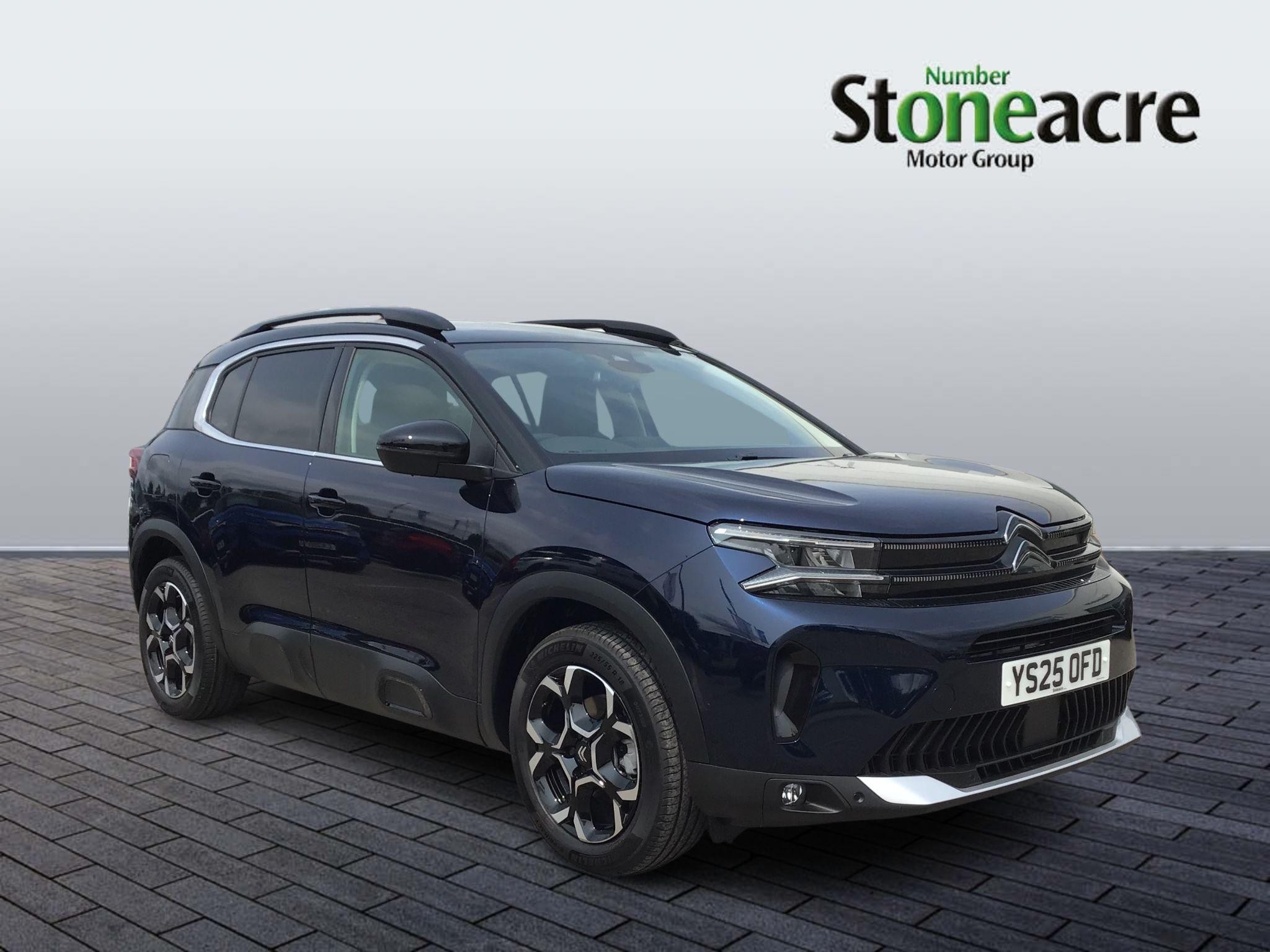 Main listing image - Citroen C5 Aircross