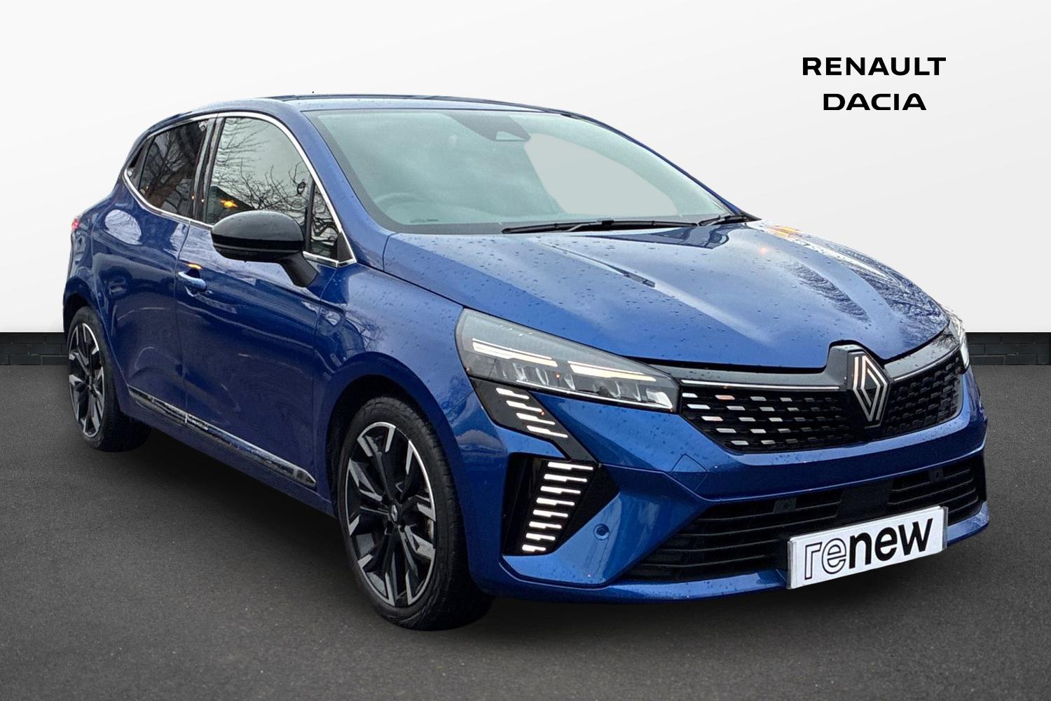 Main listing image - Renault Clio