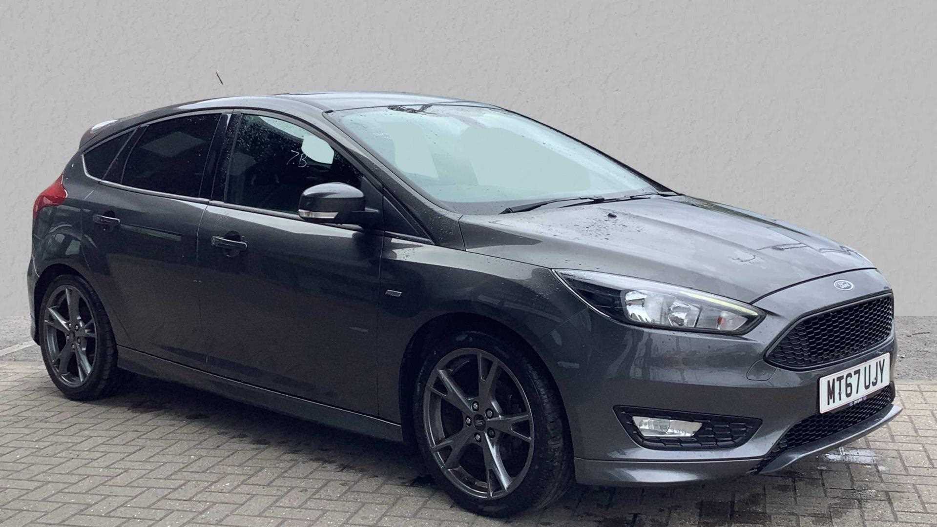 Main listing image - Ford Focus