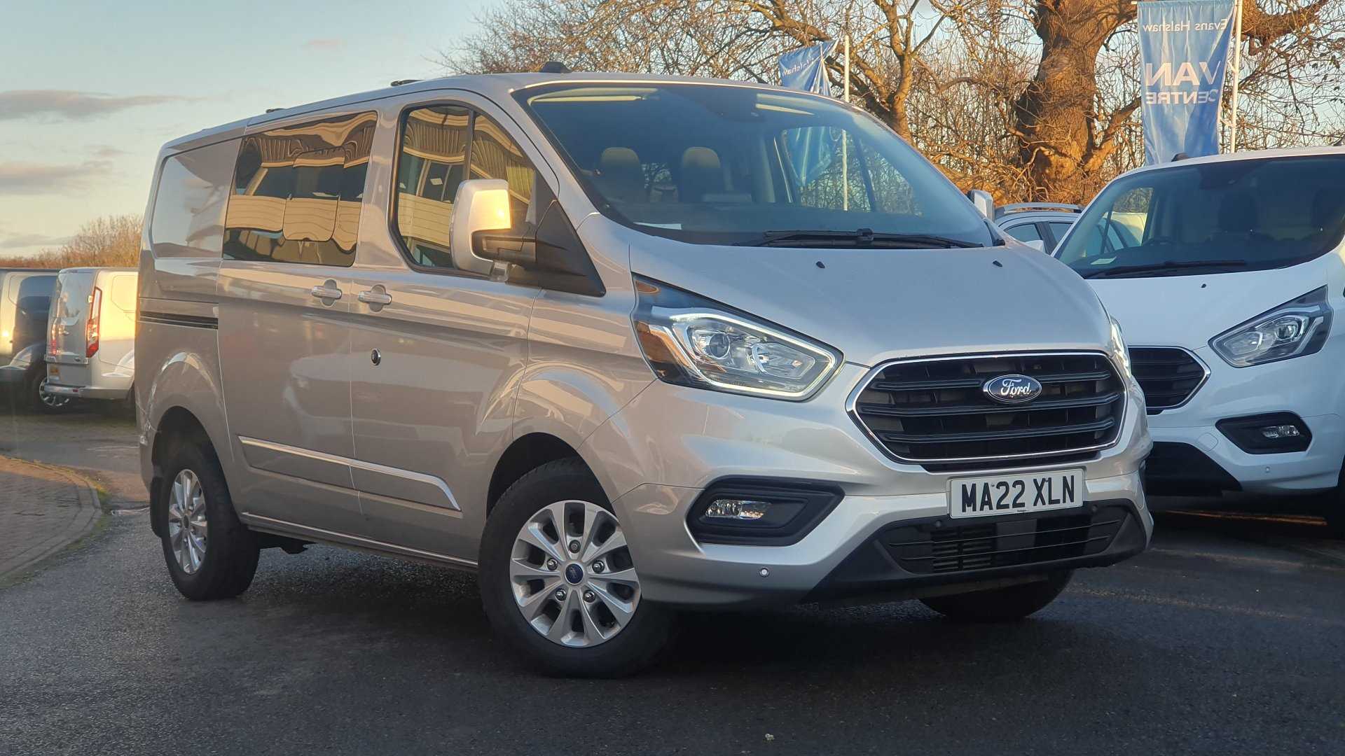 Main listing image - Ford Transit Custom