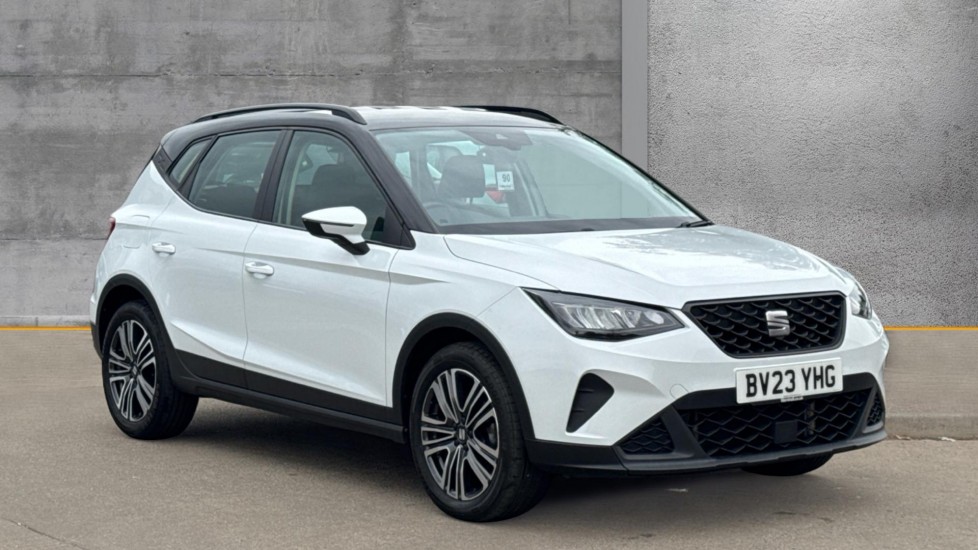 Main listing image - SEAT Arona