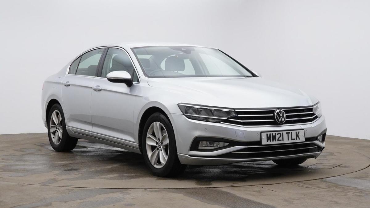 Main listing image - Volkswagen Passat