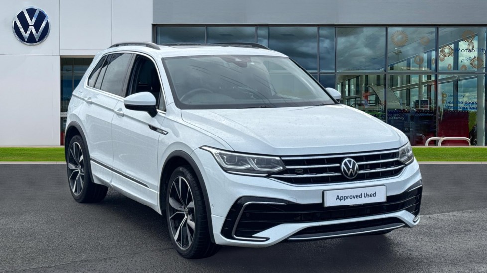 Main listing image - Volkswagen Tiguan