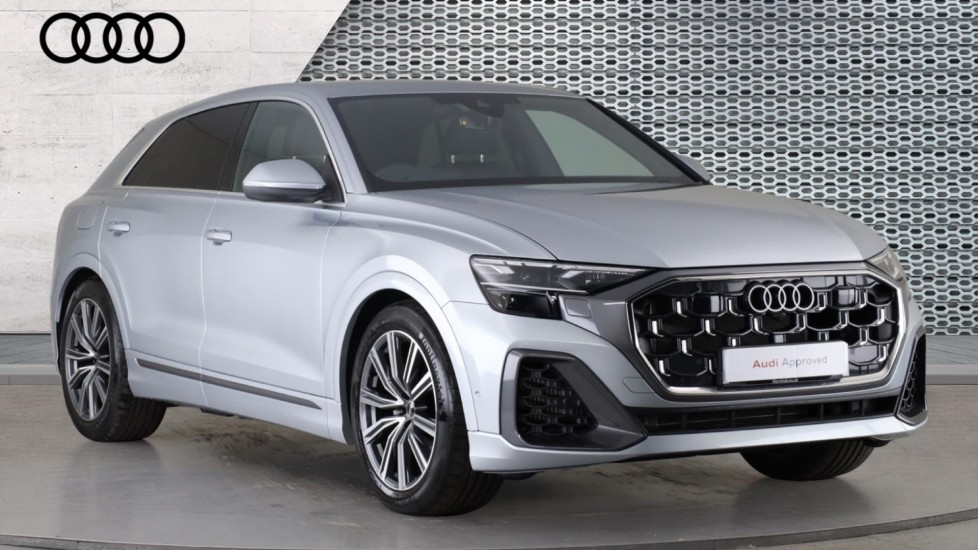 Main listing image - Audi Q8