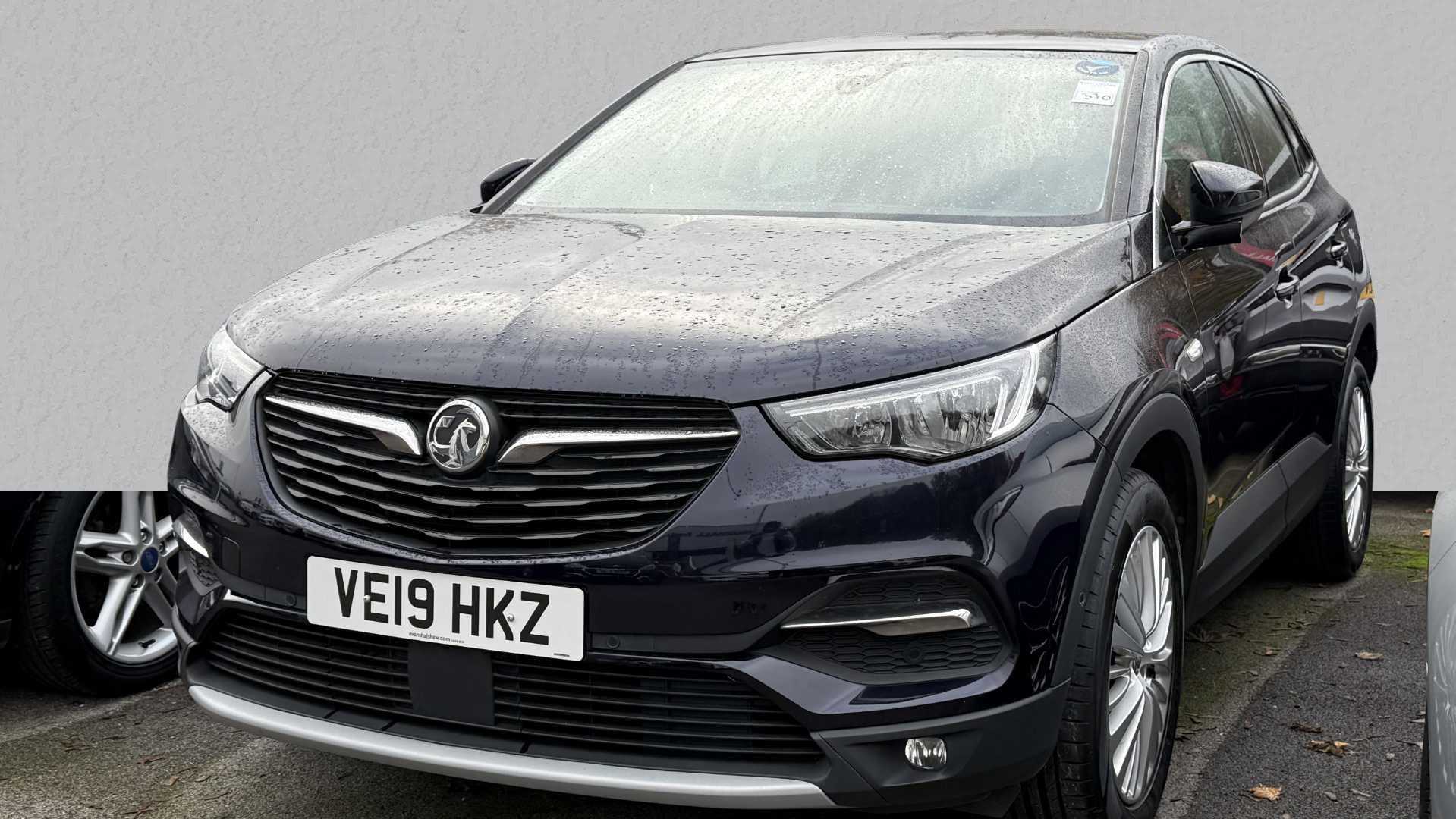 Main listing image - Vauxhall Grandland X