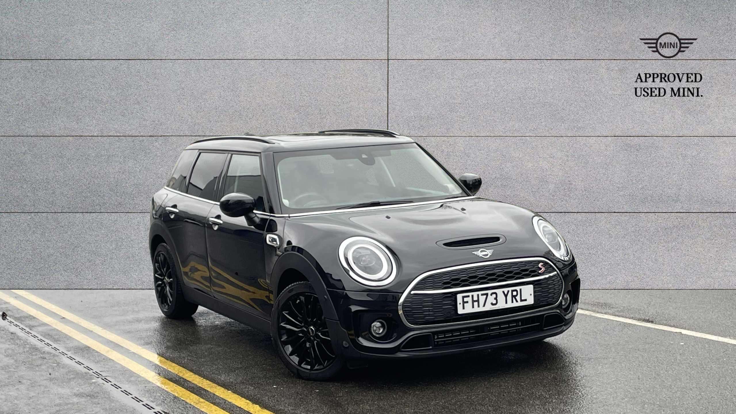 Main listing image - MINI Clubman