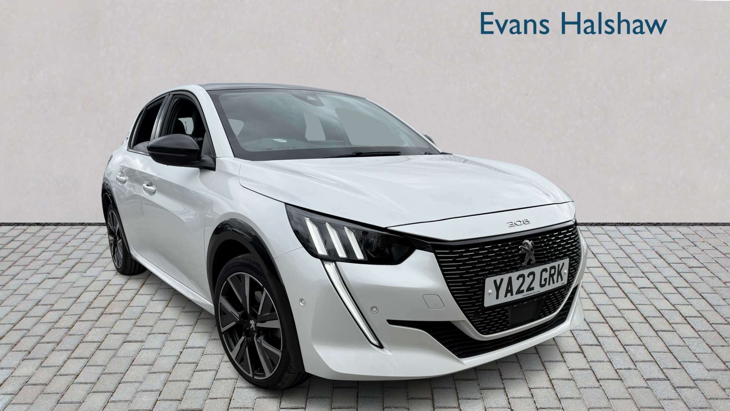 Main listing image - Peugeot 208