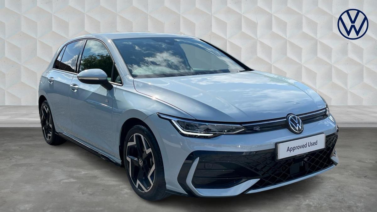 Main listing image - Volkswagen Golf
