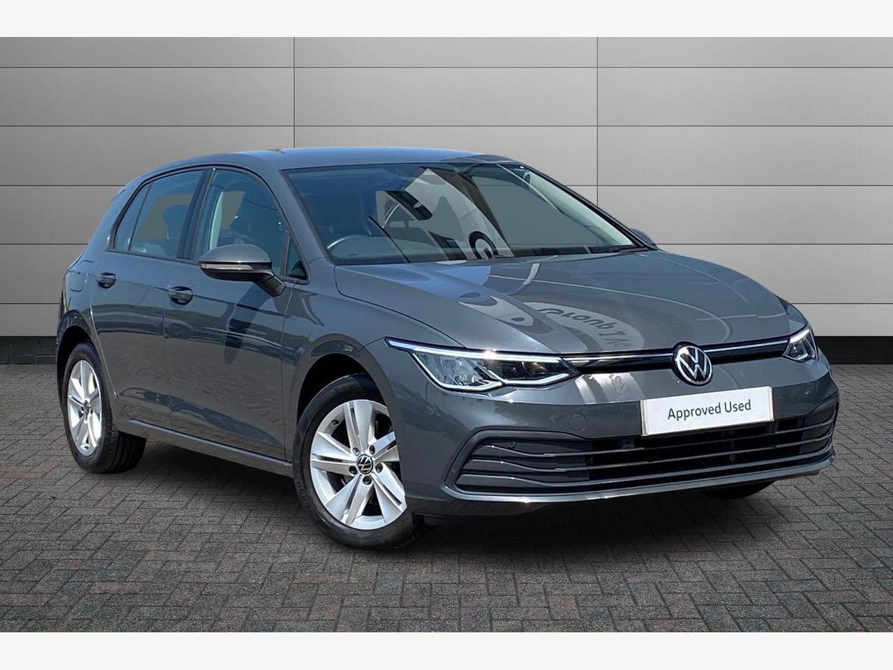 Main listing image - Volkswagen Golf