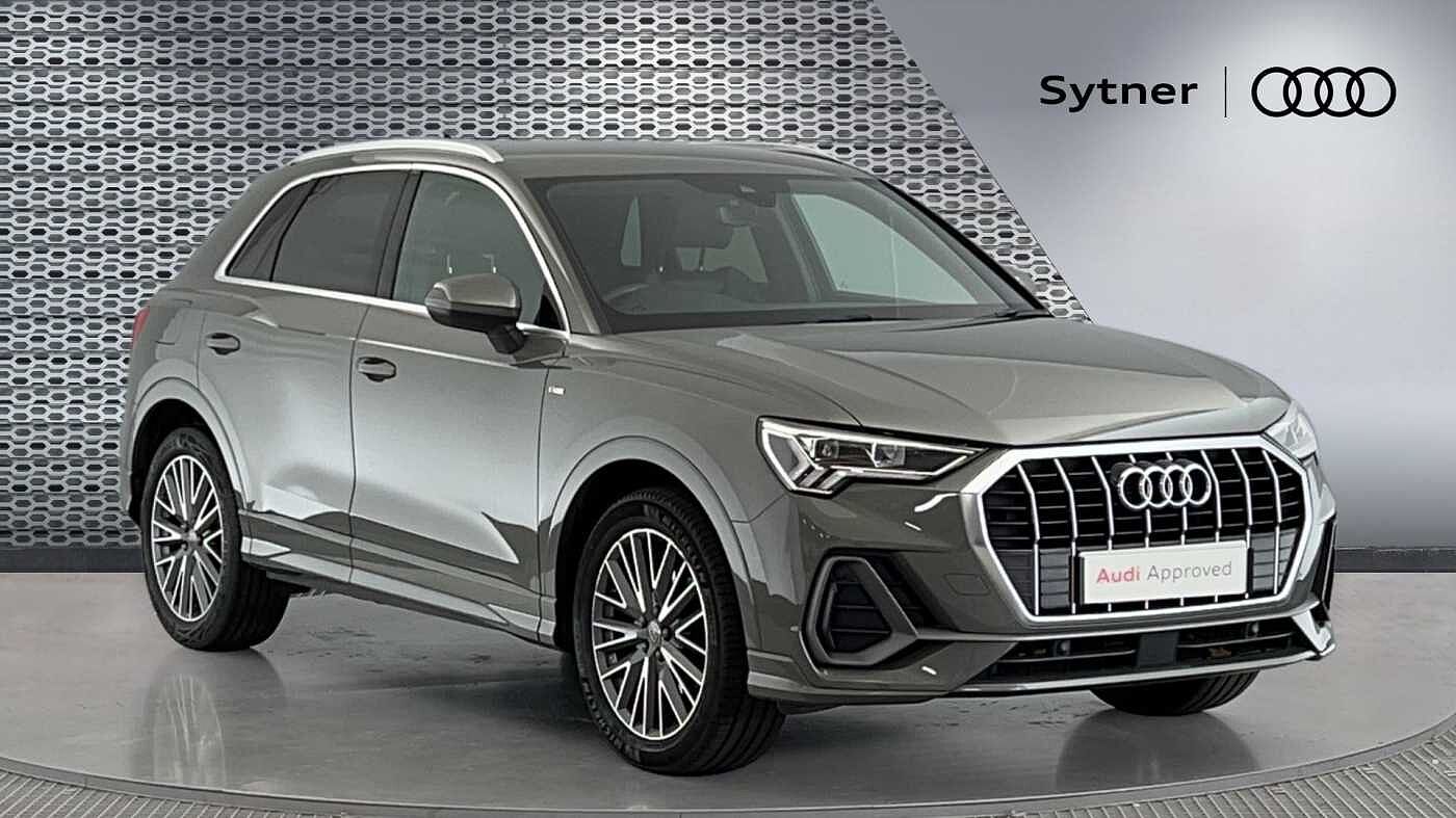 Main listing image - Audi Q3