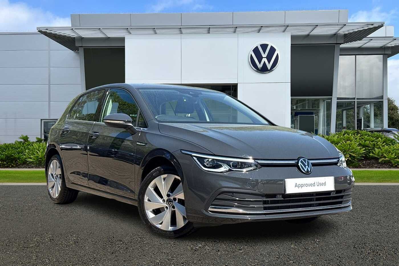 Main listing image - Volkswagen Golf