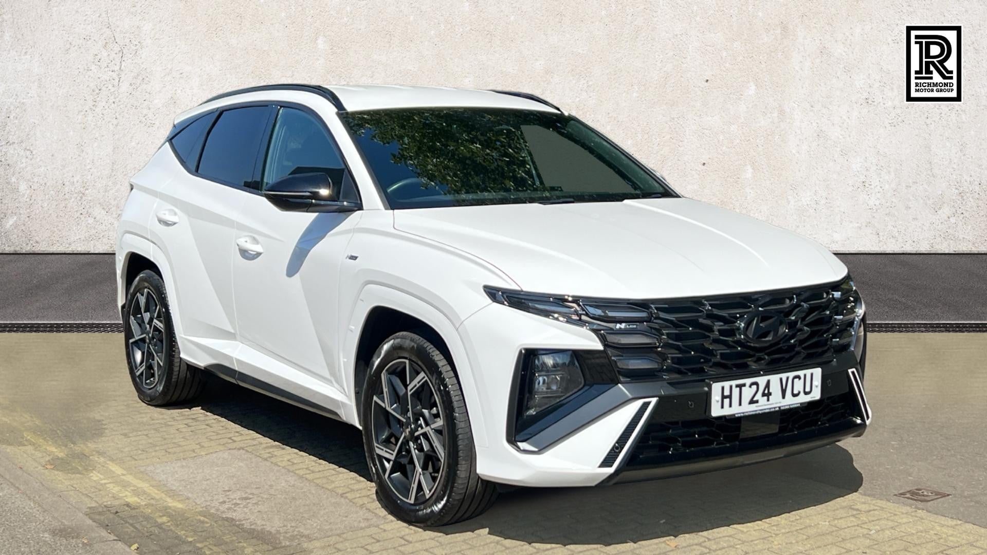 Main listing image - Hyundai Tucson