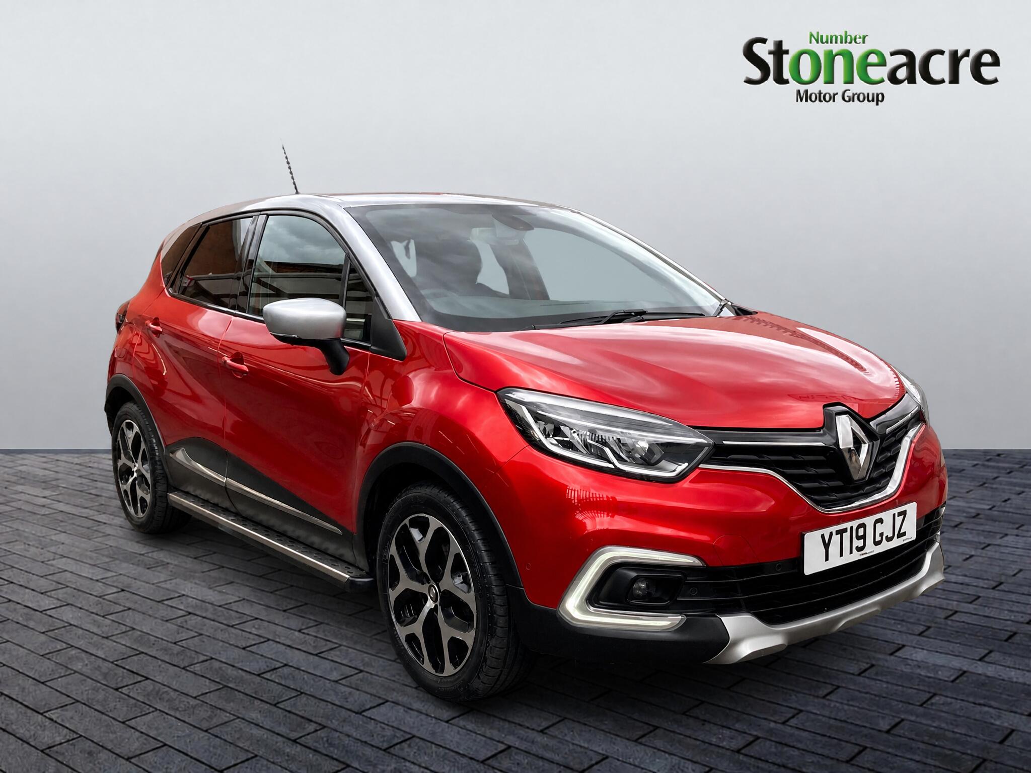 Main listing image - Renault Captur