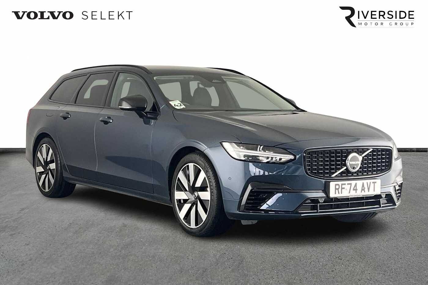 Main listing image - Volvo V90