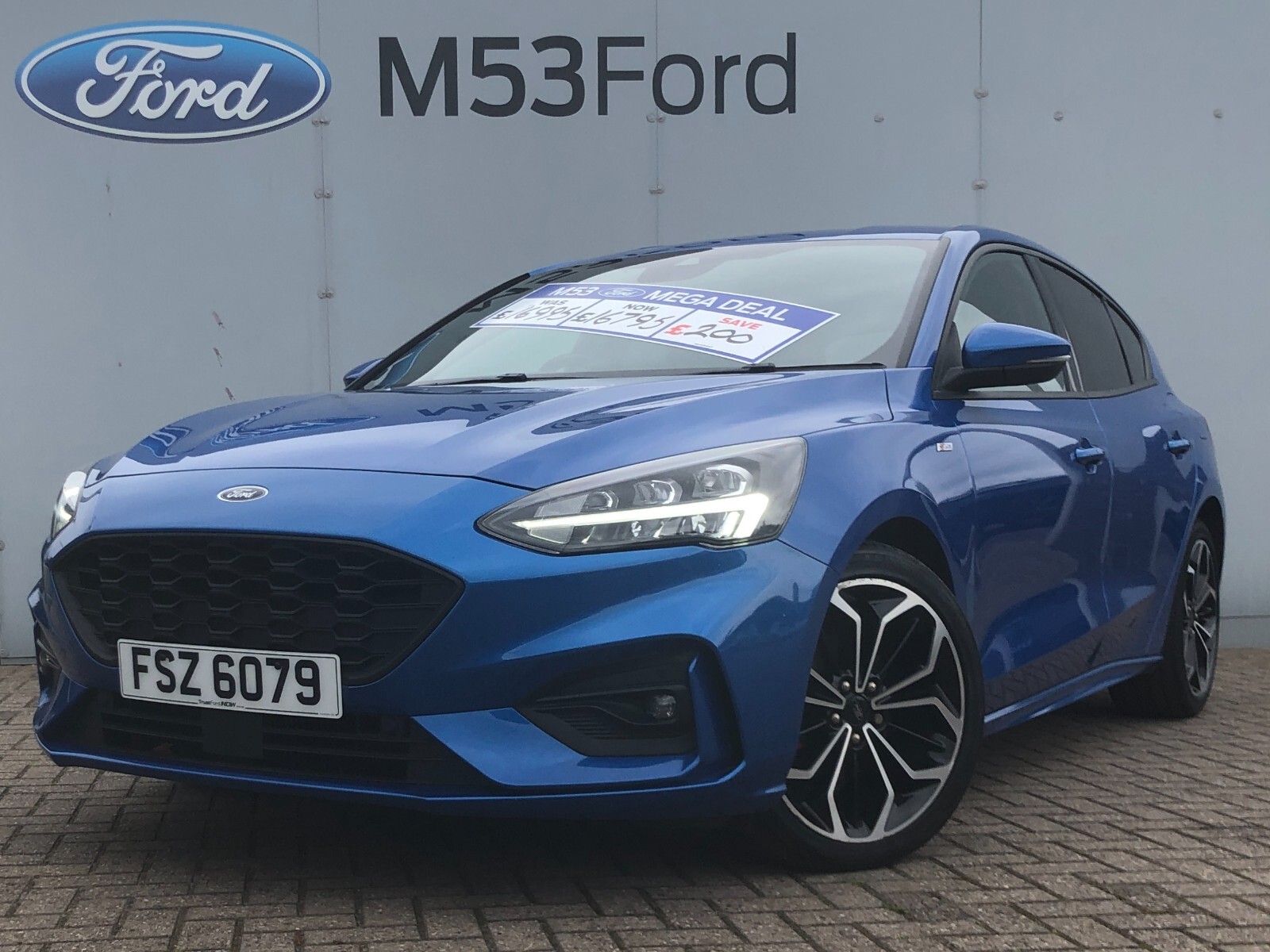 Main listing image - Ford Focus