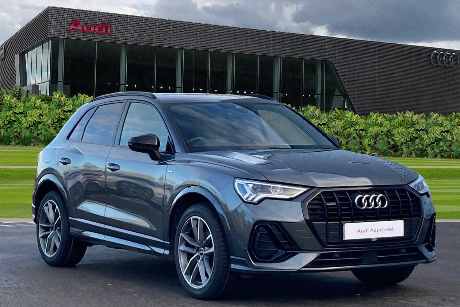 Main listing image - Audi Q3