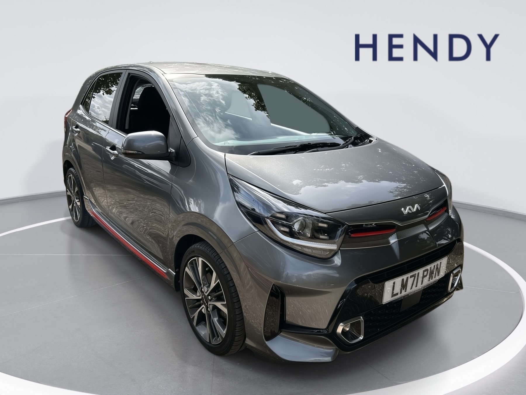 Main listing image - Kia Picanto