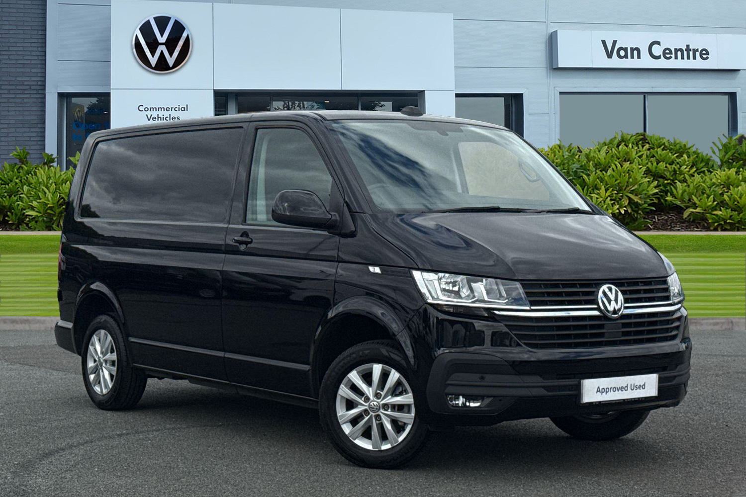 Main listing image - Volkswagen Transporter