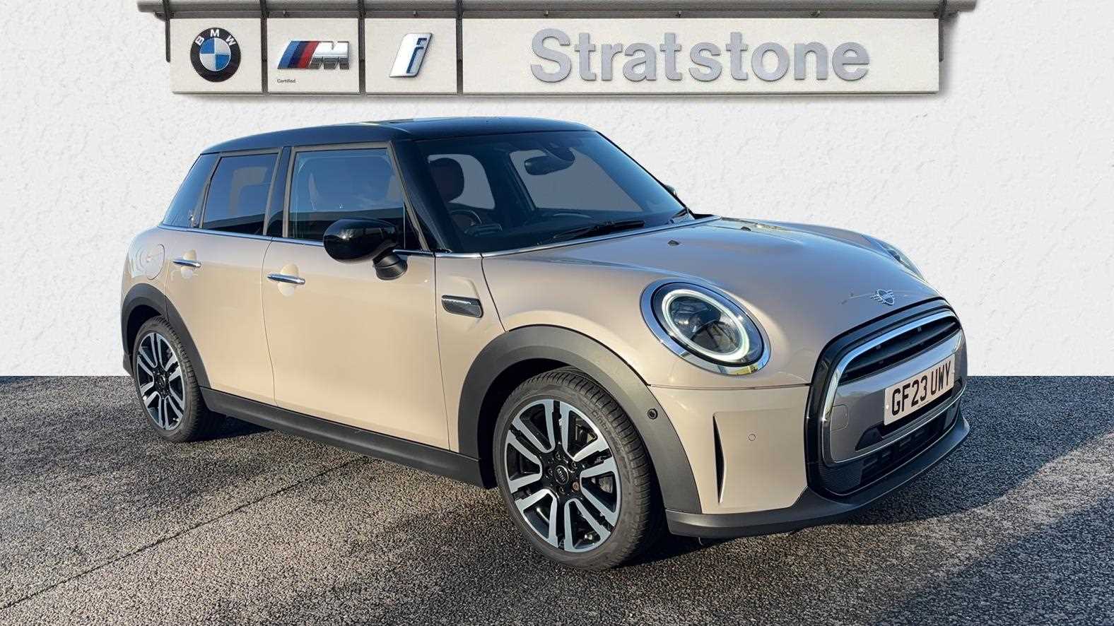 Main listing image - MINI Hatchback 5dr